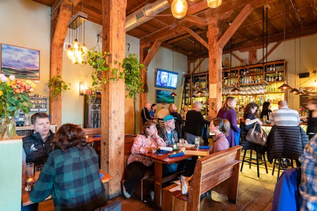 The Blue Rock | Restaurant and Bar