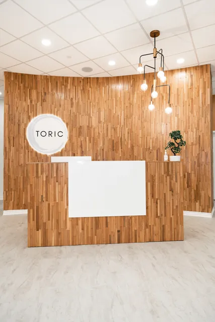 Toric Optometry & Optical- Mississauga/Oakville Eye Exam, Myopia Control, Scleral Lens Fitting, and Dry Eyes