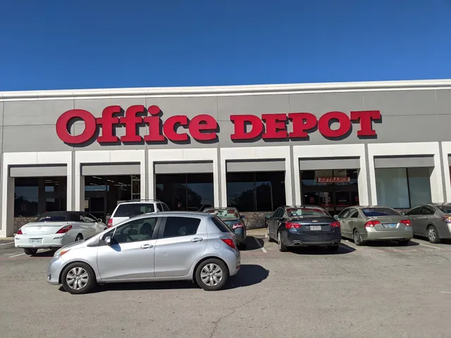 Lakeside Village Shopping Center