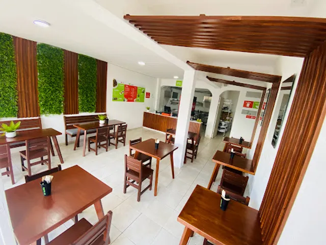 Ici Makis Periférico