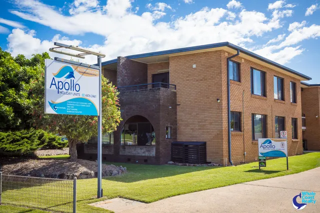 Apollo Holiday Units
