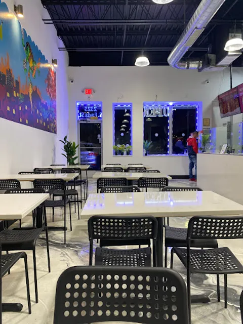 District Pizza Palace