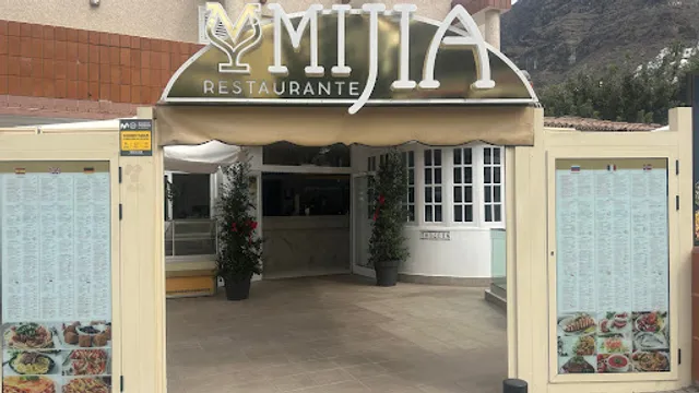 Good restaurant and good service. Highly recommend