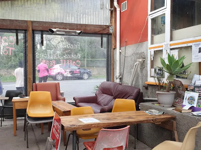 Upshot Coffee/ Roastery