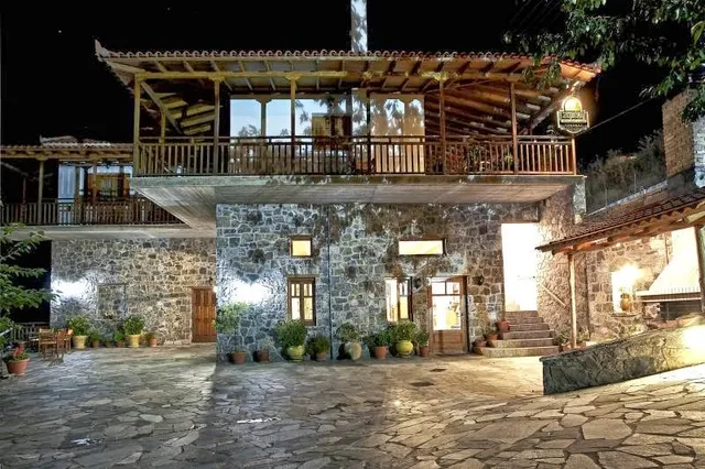 Παραδοσιακός Ξενώνας Σεμέλη Ορεινή Κορινθία @ Hotel Semeli