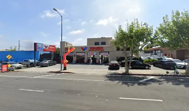 2029 S Sepulveda Blvd