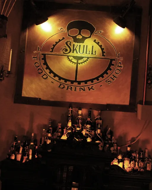 Skull Lyon - Bar à cocktails immersif