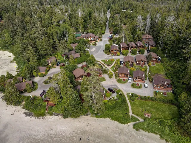 Crystal Cove Beach Resort - Cabins & RV Camping