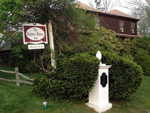 The Nauset House Inn