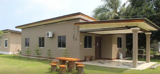 Lovely & Beautiful Eco House