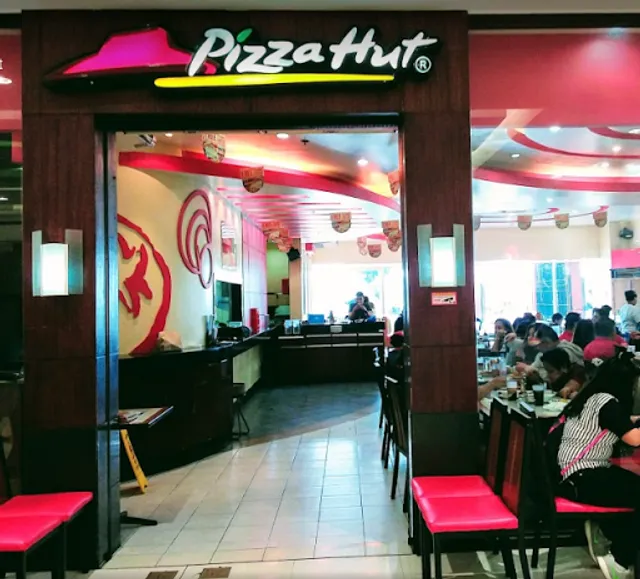 Pizza Hut - SM City Santa Rosa