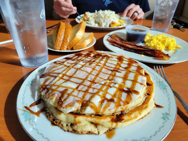 Tiffy Jo’s Diner & Energy Bar