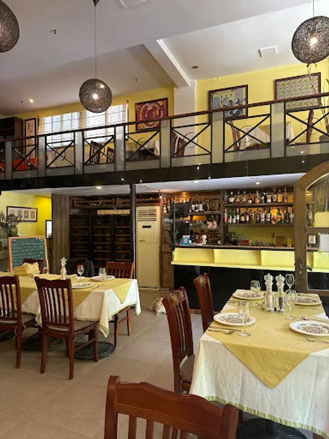 Amore's Italian Restauran