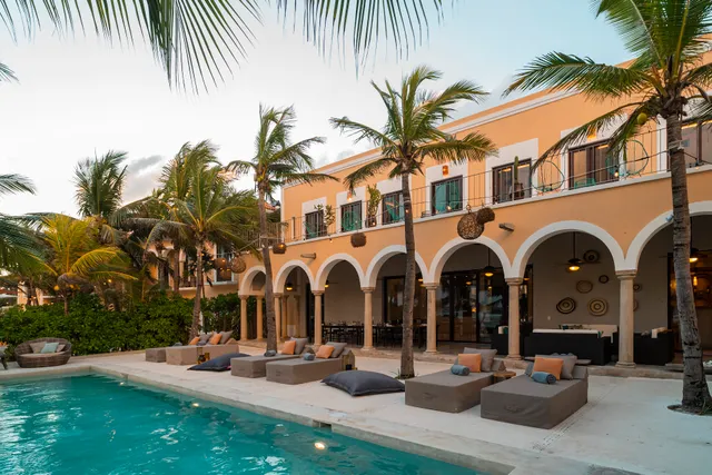 Hacienda Del Mar