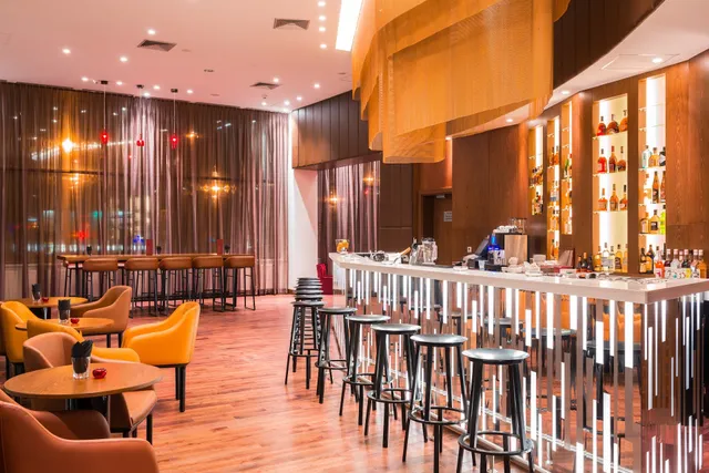 Коктейльный бар Chichi Cocktail Bar