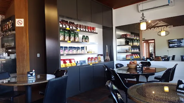 Cafeteria Cocatrel Três Pontas