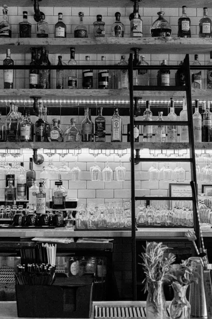 609 Social Market & Provisions