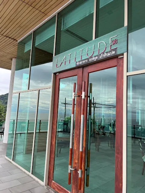 Latitude 98 Restaurant