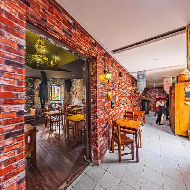 RESTO-BAR PUNTO MÁGICO SANTA CRUZ