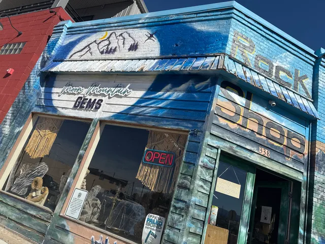 Moon Mountain Minerals