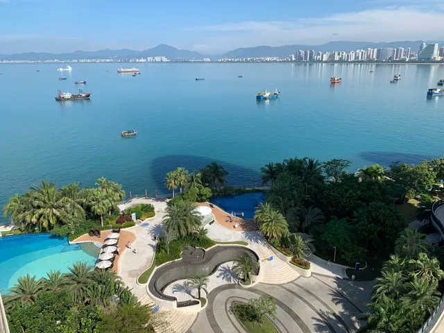 China Sanya Phoenix Island