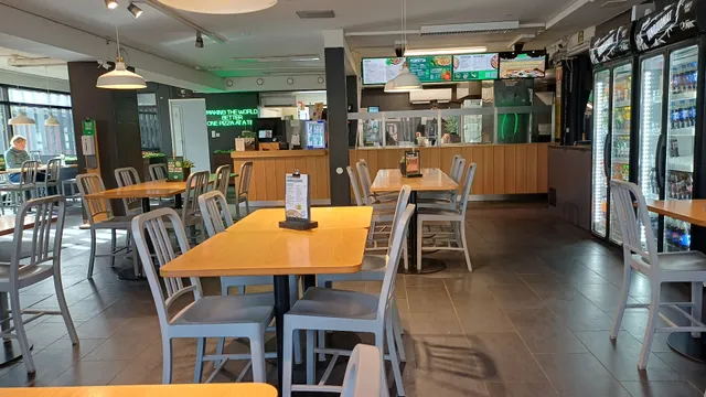 Kotipizza Kuusamo, Kitkantie