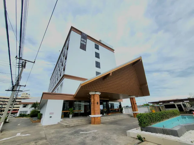 โรงแรมแกรนด์พระนคร อยุธยา