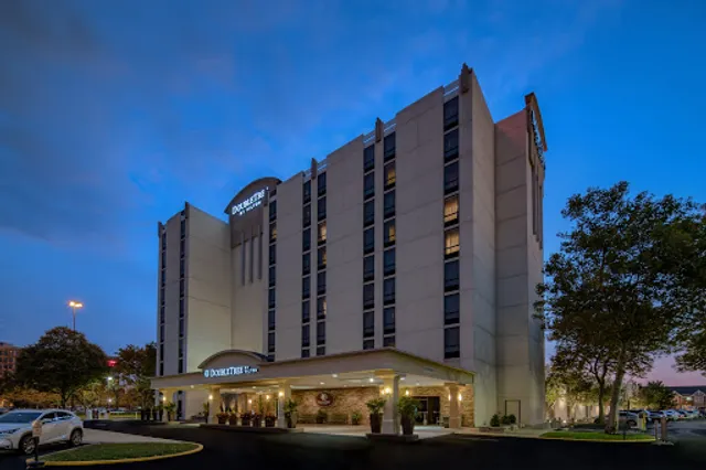 DoubleTree by Hilton Hotel Philadelphia Airport