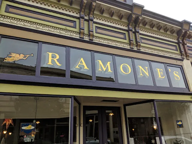Ramone's Bakery & Cafe