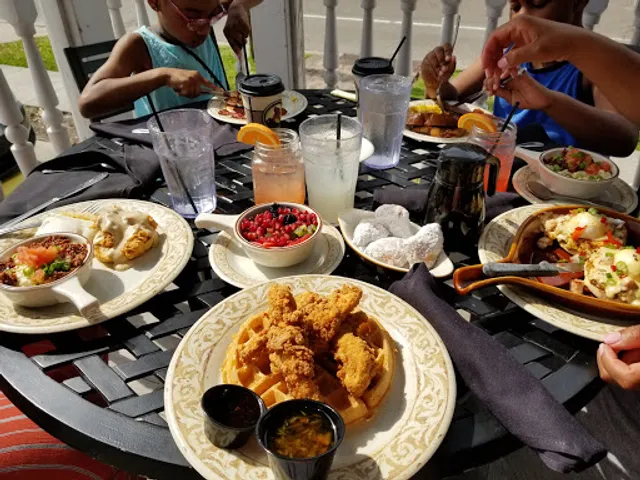 Another Broken Egg Cafe