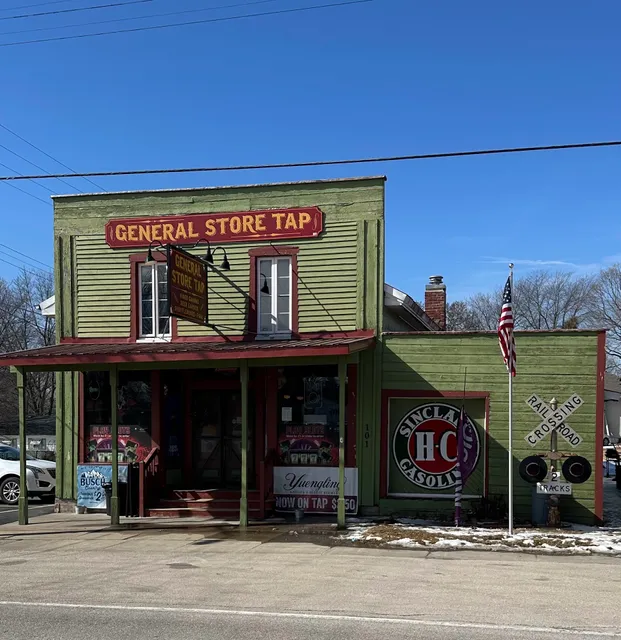 General Store Tap, Altona Il