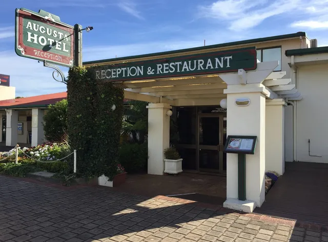 Augusta Hotel