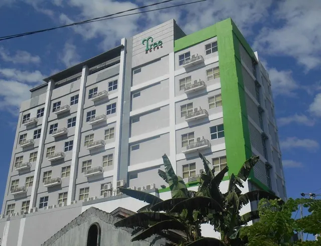 TREE Hotel Panakkukang Makassar