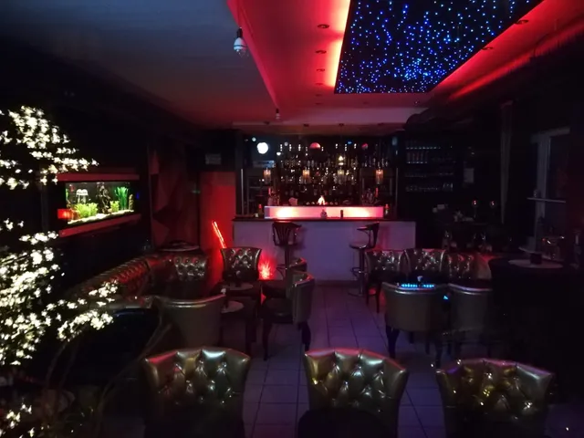 Tehran Bar