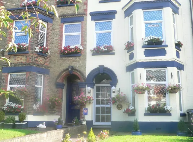 Sandown & The Annexe