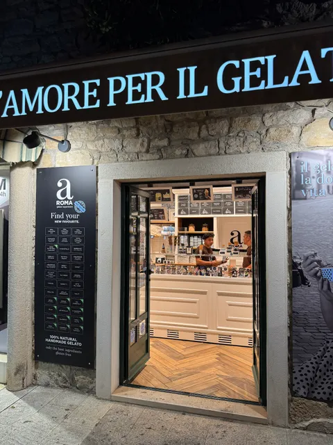 aROMA gelato experience Boutique Baška Voda
