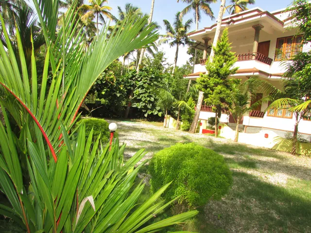 Salt & Pepper Home Stay