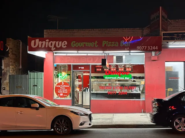 Unique Gourmet Pizza Bar