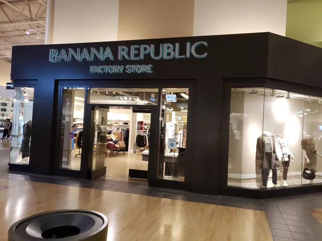 Banana Republic Factory Store