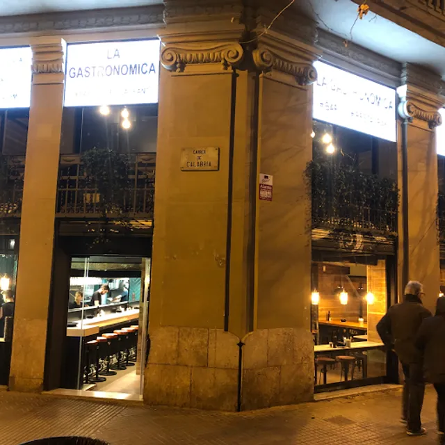 La Gastronomica restaurante en Barcelona de Tapas & Platillos