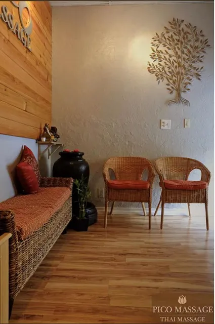 Pico Massage - Thai Massage