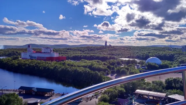 Kul'turno-Parkovyy Kompleks Im. Naydenova