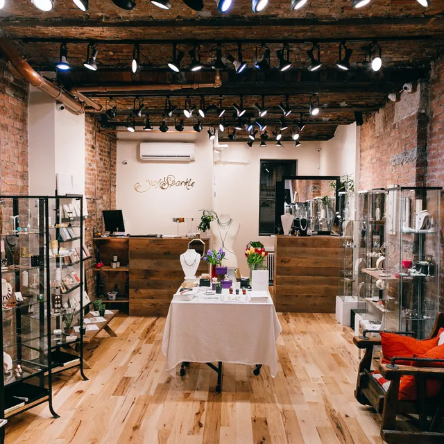 Yaf Sparkle Jewelry Boutique