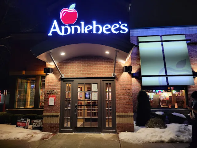 Applebee's Grill + Bar