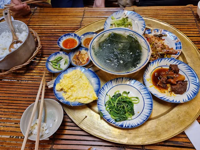 Cơm Bao Cấp Phú Yên