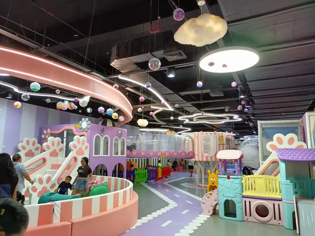 FantasyWorld - SM City Grand Central