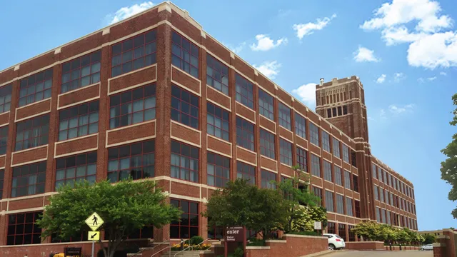 Court International Building