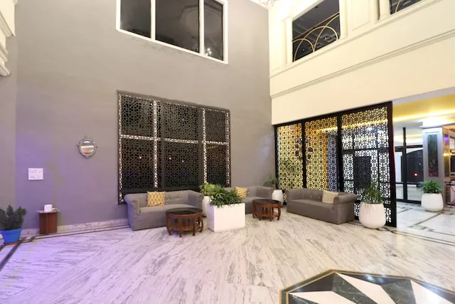 OYO 30283 Rix's Hotel And Resort