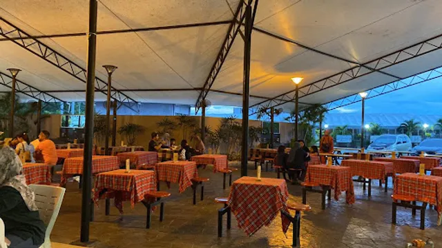 Uncle Z Steak Corner