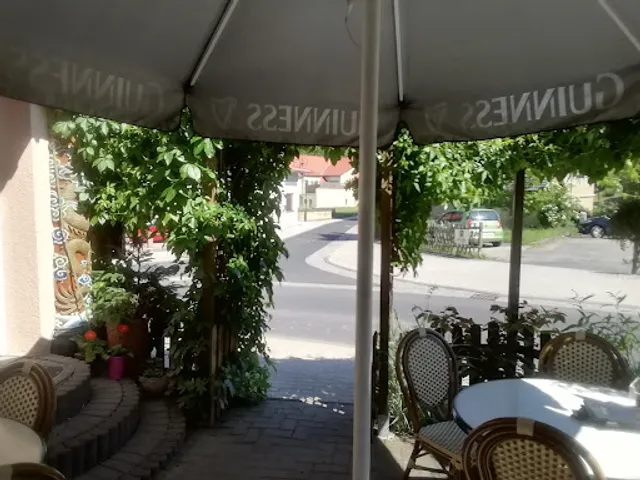 Asia Ha Long - Lan Phuong Nguyen Thi